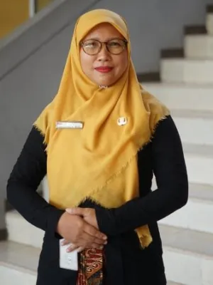 Ayun Nawati, S.Pd.